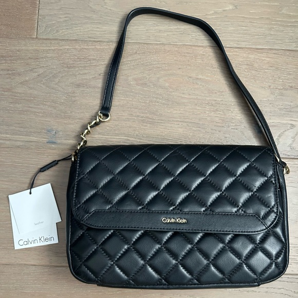 Calvin Klein Black Quilted Shoulder Bag - Picture 1 of 4